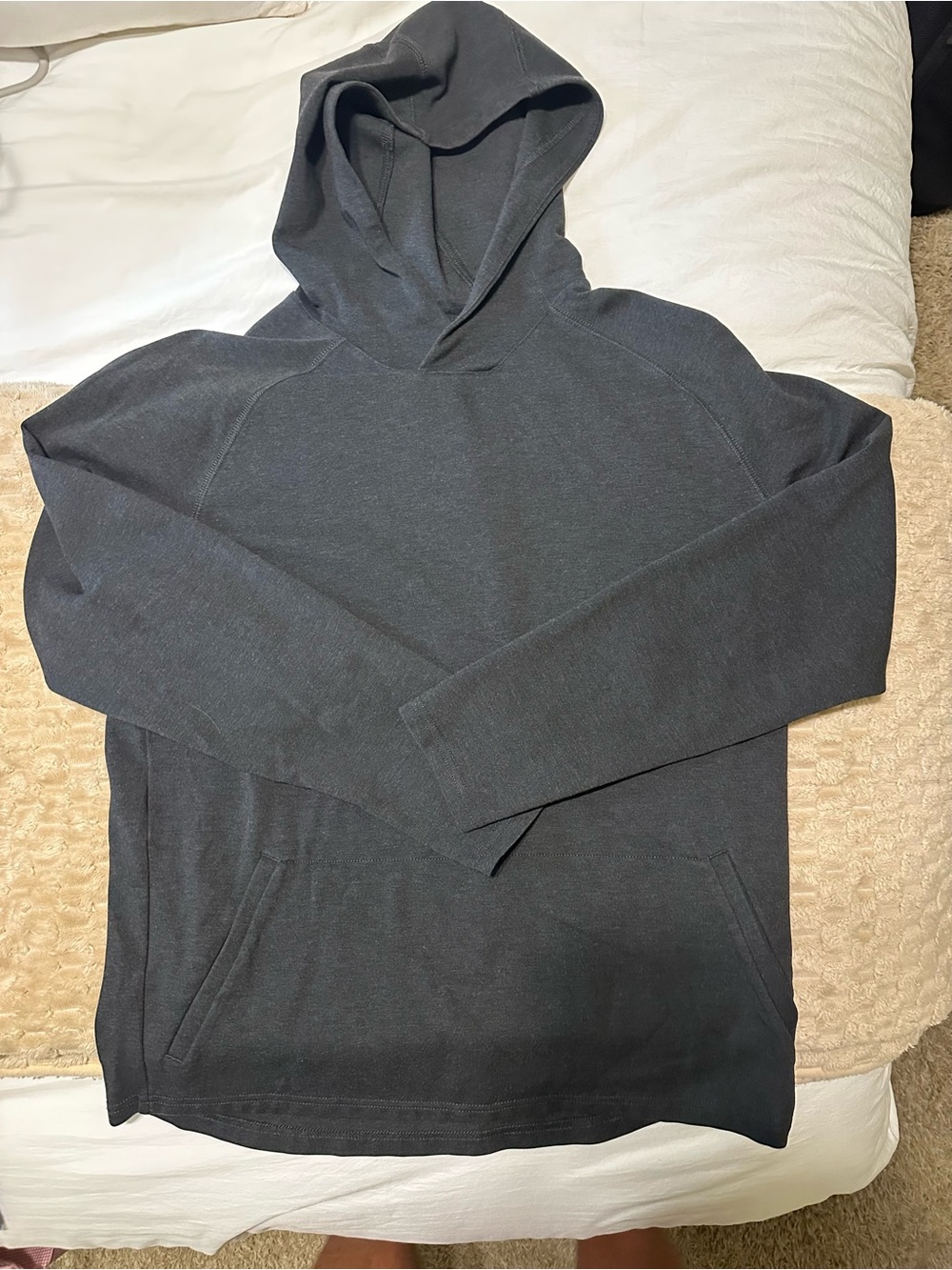Mizzen+Main Charcoal Hooded Pullover